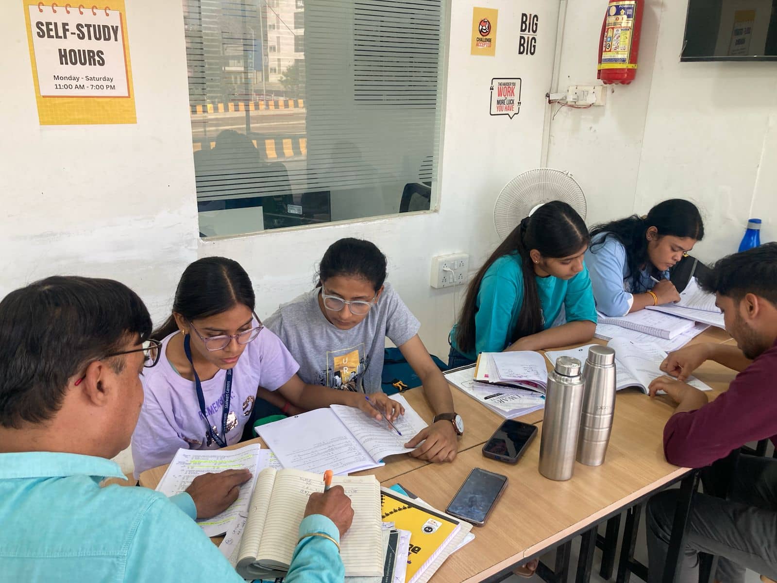 One-on-one personal doubt solving at Stalwart Indore